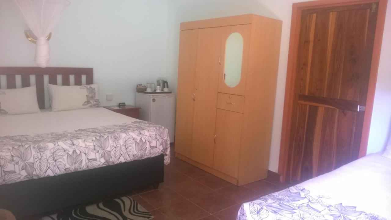 Gloria'S Bed And Breakfast Livingstone Dış mekan fotoğraf