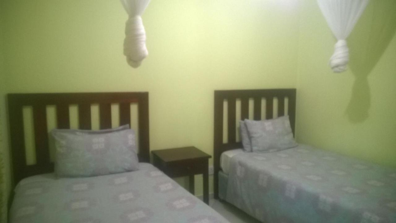 Gloria'S Bed And Breakfast Livingstone Dış mekan fotoğraf